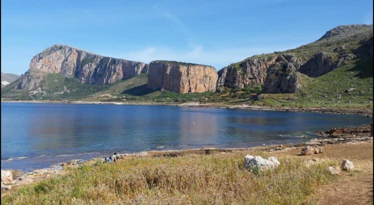 Appartamento I Tramonti Di Cofano Castelluzzo Bagian luar foto